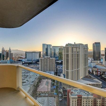 Mgm Signature-28-705 F1 Track & Strip View Balcony Las Vegas Exteriör bild